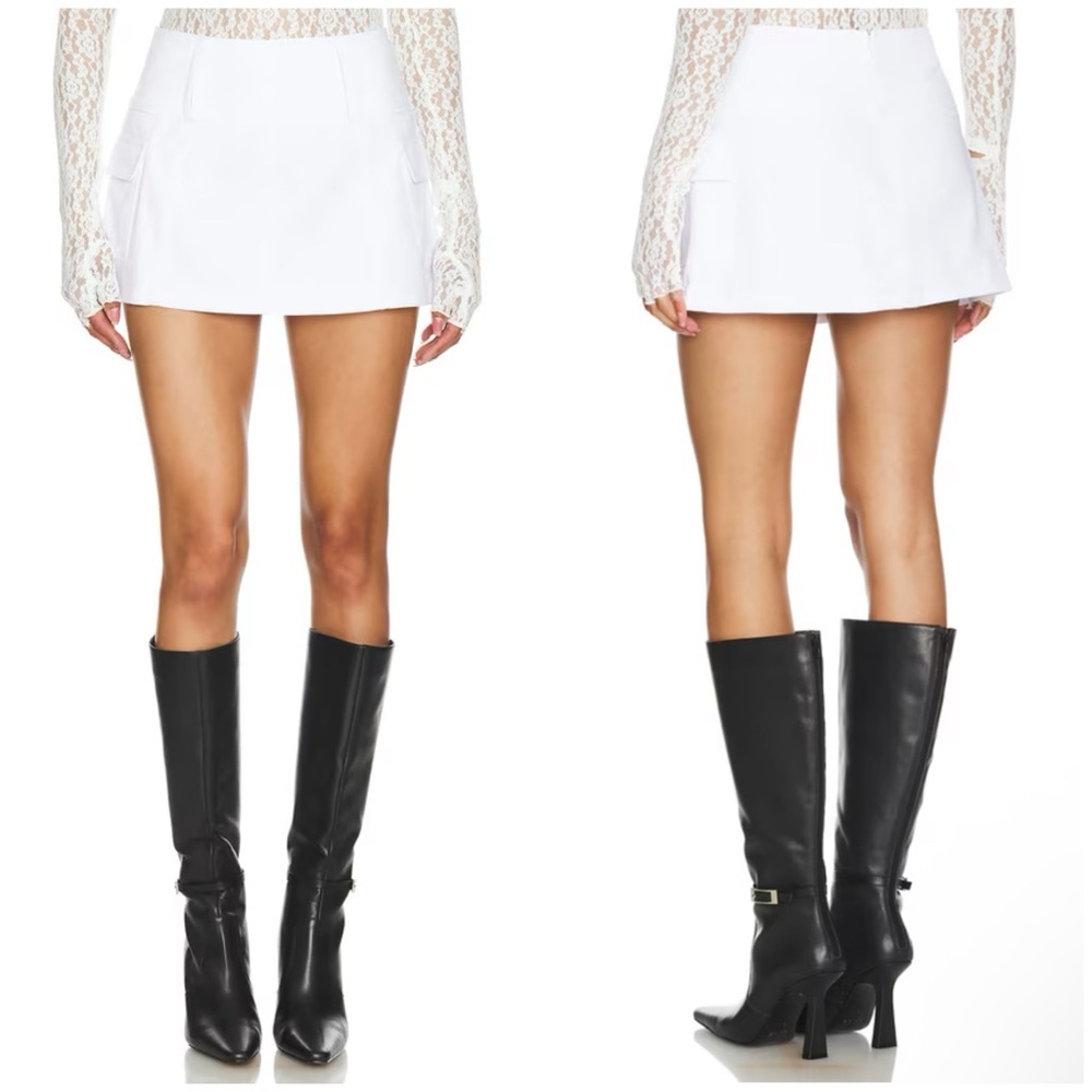Superdown Kori Mini Skirt in White